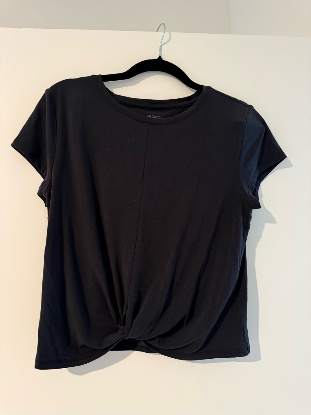 GAP Black Twist-Front Short Sleeve Crop Top